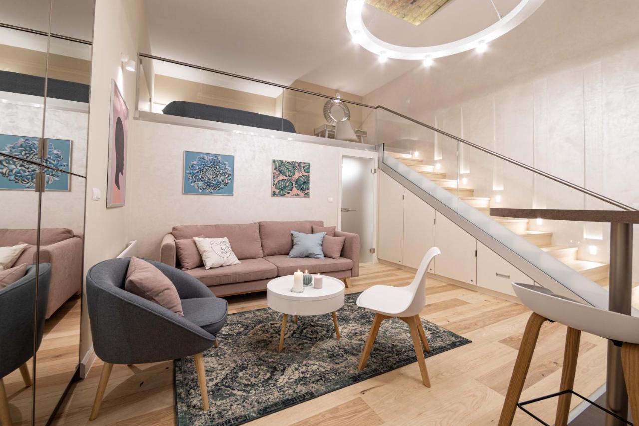 Ozone One Apartment Budapesta Exterior foto